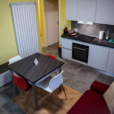 Ferienwohnung Casa Flavia Rozzano Exterior foto